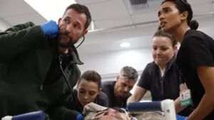 Globos de Ouro. "The Pitt" et "Adolescência" remportent les plus grands prix de télévision.