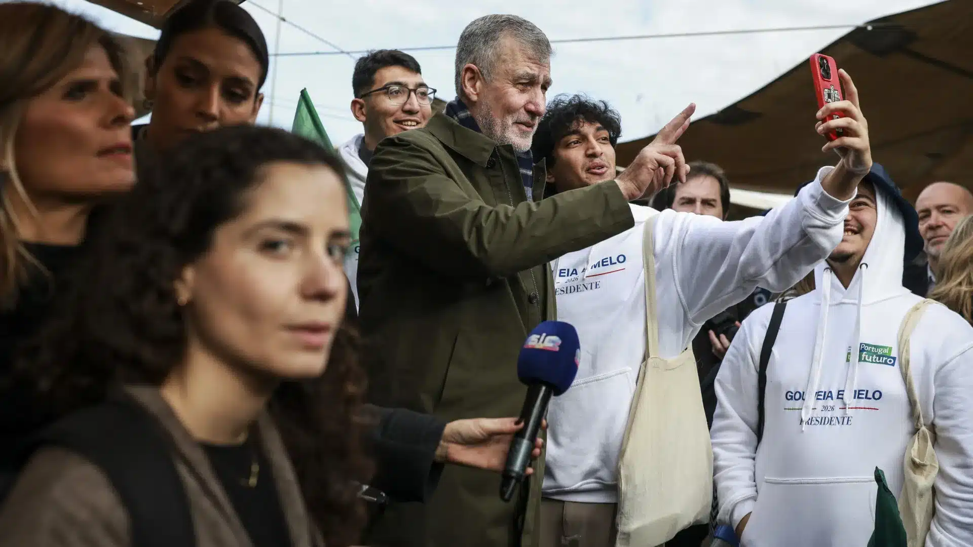 Gouveia e Melo cite le commandeur Nabeiro comme exemple d'entrepreneur.