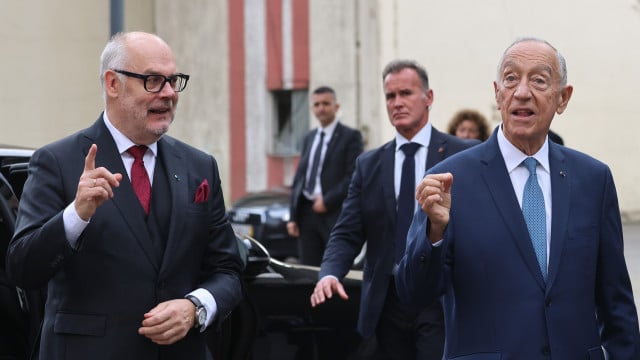 Gronelândia Melo refuse de parler de l'éventuel envoi de militaires.