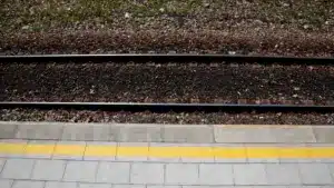 Homme meurt après un accident ferroviaire à Valença.