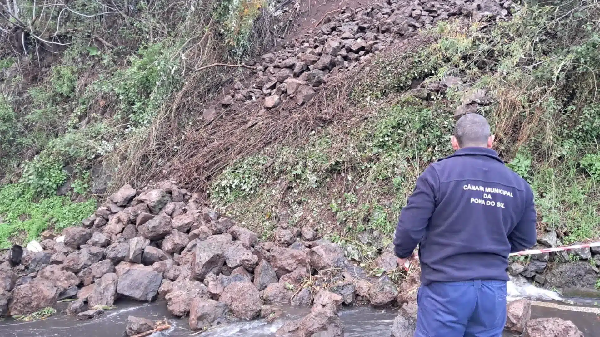 La Capitainerie du Port de Funchal annule les avertissements de mauvais temps pour Madère.