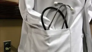 La Fédération Nationale des Médecins entame des négociations avec la tutelle mardi.