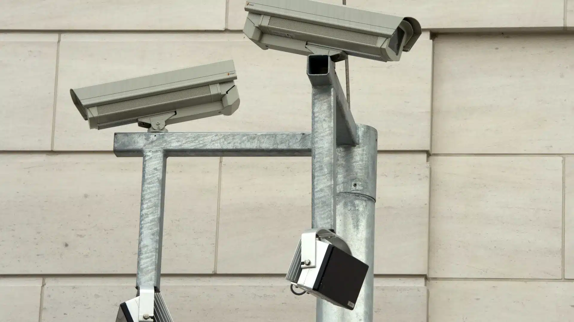 La PSP utilise la vidéosurveillance pour identifier les auteurs de tirs à Amadora.