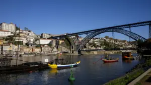 La vidéovigilance à Porto a des problèmes d'incompatibilité avec le DIAP.
