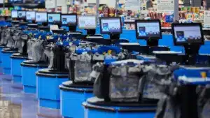 Le conseil d'administration de Walmart nomme de nouveaux dirigeants.