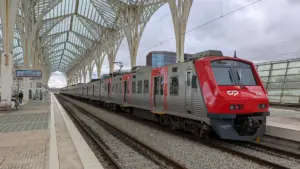 Le gouvernement lance un paquet pour les transports : Ce qu'il emporte dans les bagages en 8 points