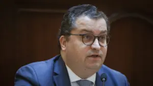 Le gouvernement présentera bientôt une nouvelle proposition sur la prime salariale.