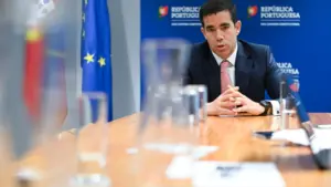 Le gouvernement va identifier "immédiatement" les dommages causés par le mauvais temps.