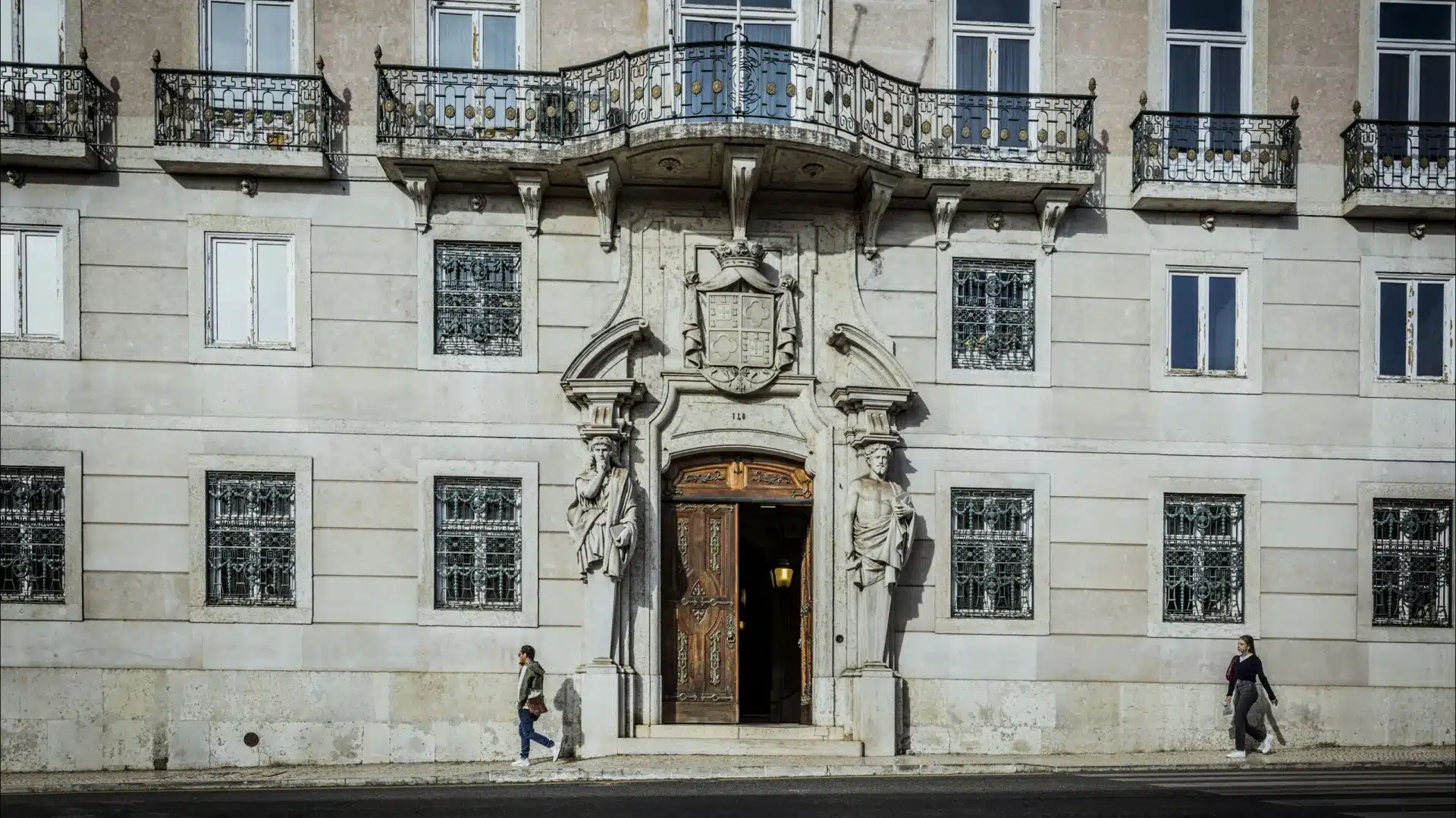 Le MP accuse un suspect de tentative de viol sur une jeune fille à l'hôpital de Portalegre.