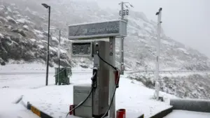 "Le réseau électrique a été impacté". Mauvais temps laisse 6 500 clients dans le noir.