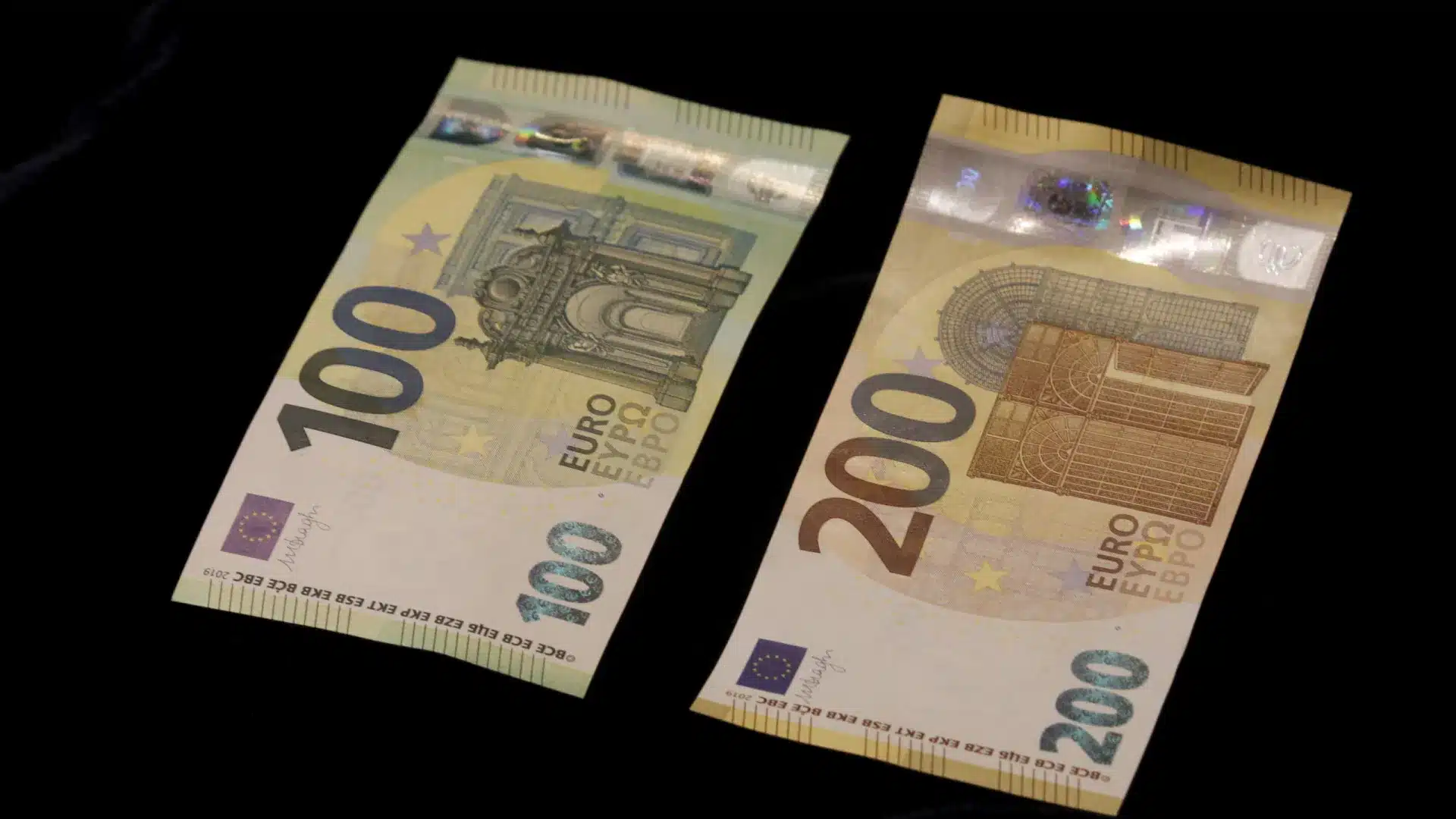 Le total du crédit aux particuliers augmente de 9 % à 144,8 milliards.