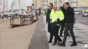 Les dirigeantes ont visité "certains des endroits les plus durement touchés" à Nazaré.
