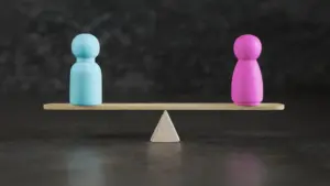 Les organisations exigent la parité 50-50 entre femmes et hommes (et il y a des échecs)