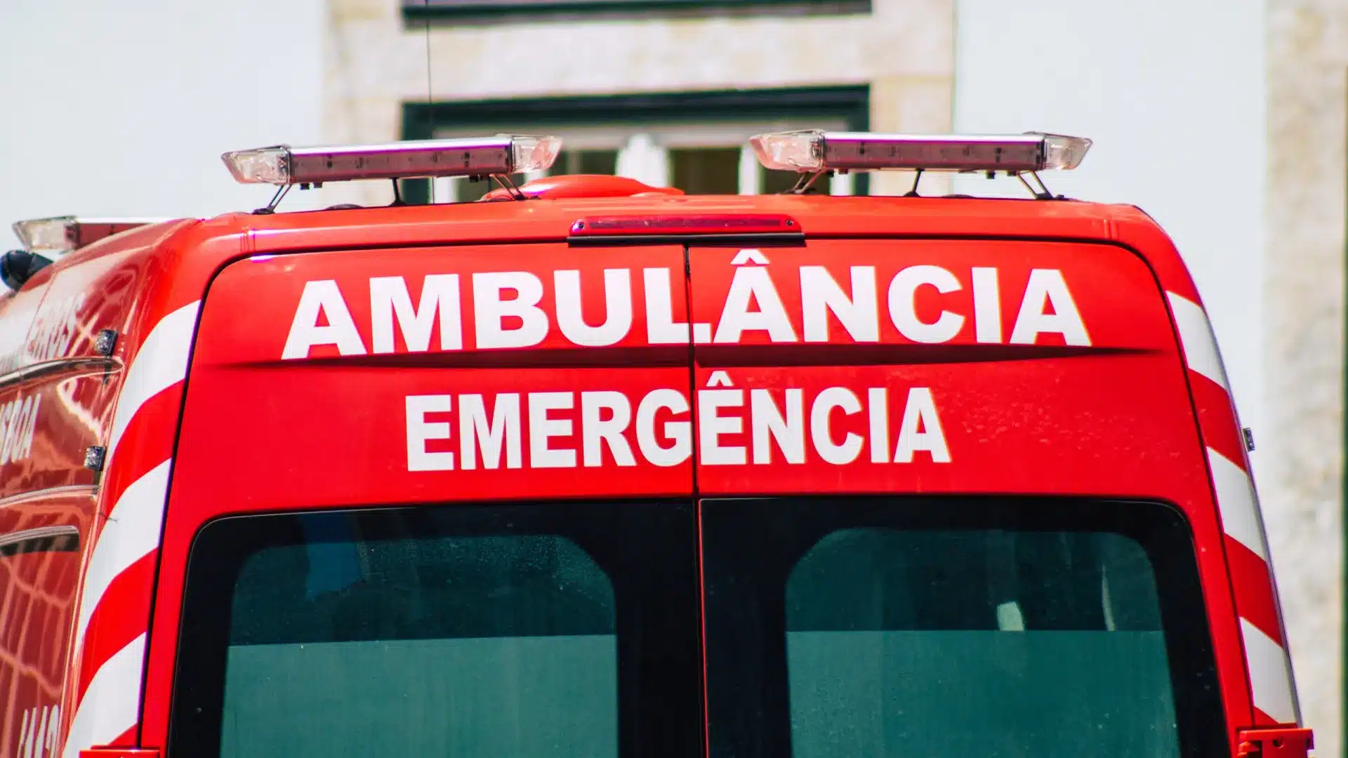 Les pompiers de Trafaria renforcent la réponse d'urgence médicale.