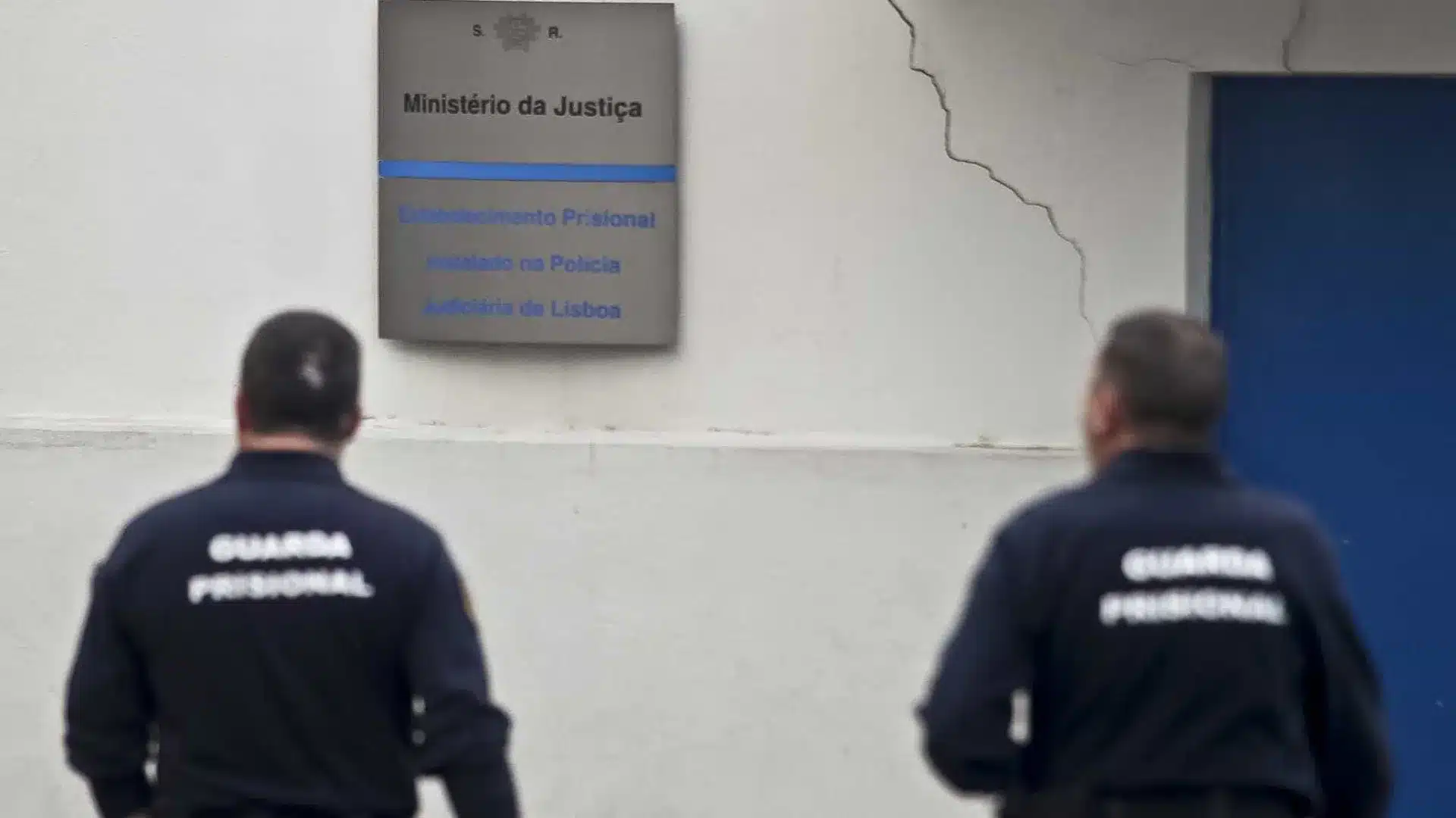 Les syndicats des services pénitentiaires exigent des modifications dans la nomination des dirigeants.