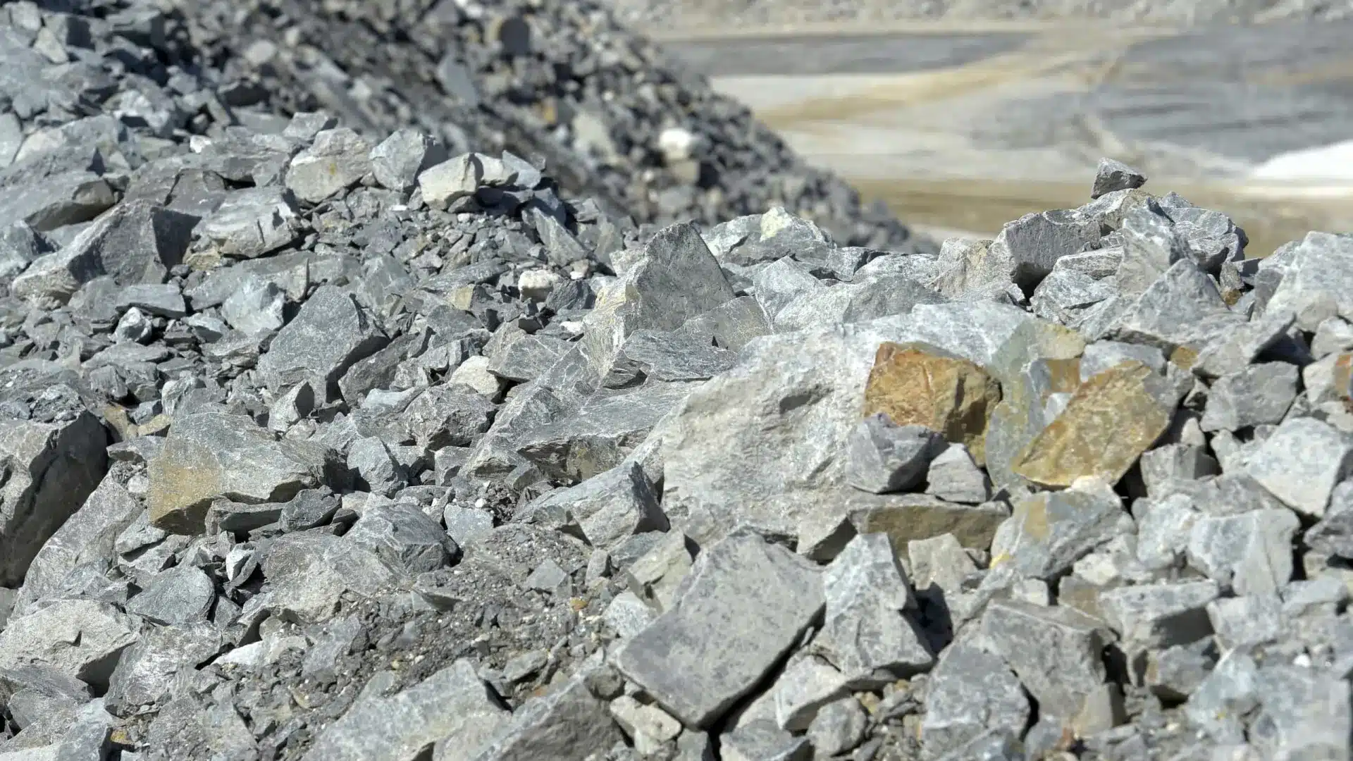 Lifthium Energy reçoit 180 millions de l'État pour une raffinerie de lithium
