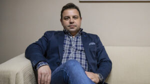 MAI admet qu'il y a une "culture de la violence" chez les jeunes des forces de sécurité.