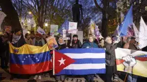 Manifestation contre l'agression des États-Unis envers le Venezuela a rassemblé 1 500 personnes à Lisbonne.
