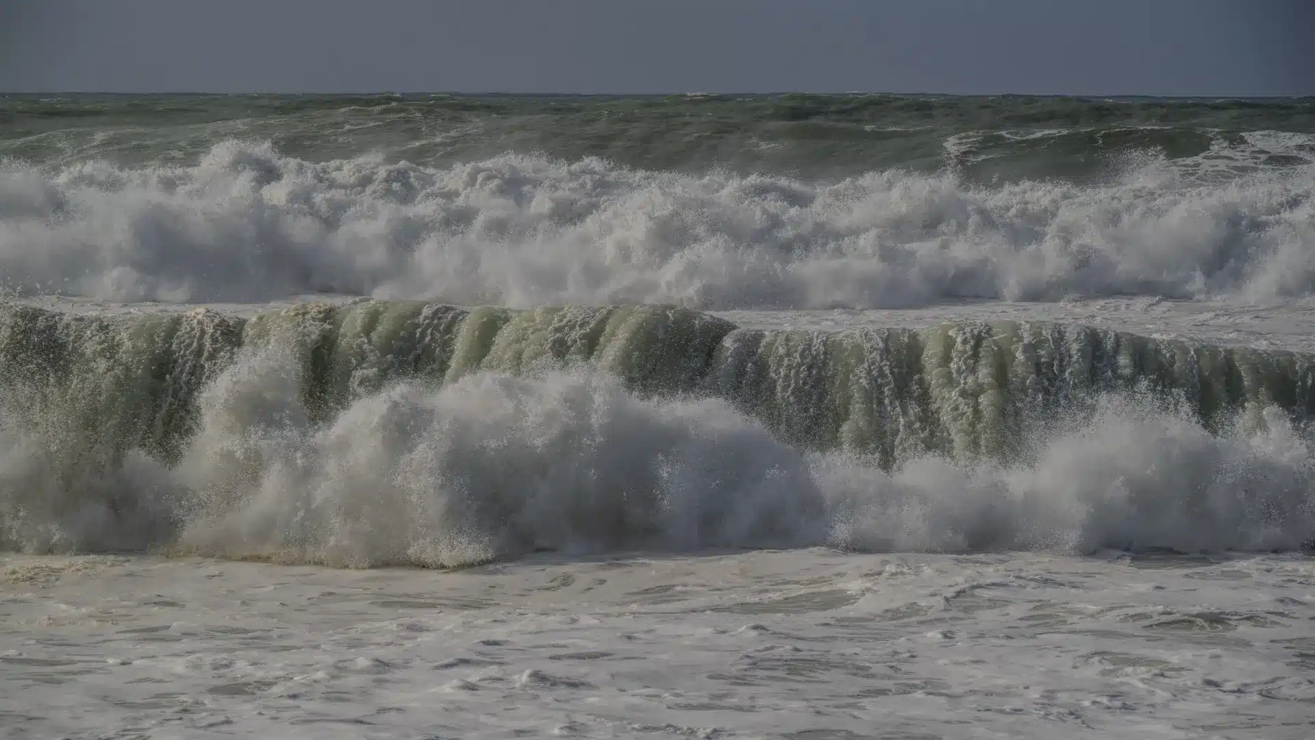 Mau temps. Vagos met en œuvre des mesures de sécurité pour l'accès aux plages.