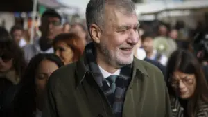 Melo doute que le nouveau système de mobilité dans les îles soit constitutionnel.