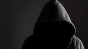 Mineur arrêté après des vols et des violences qui ont mis Coimbra en alerte.