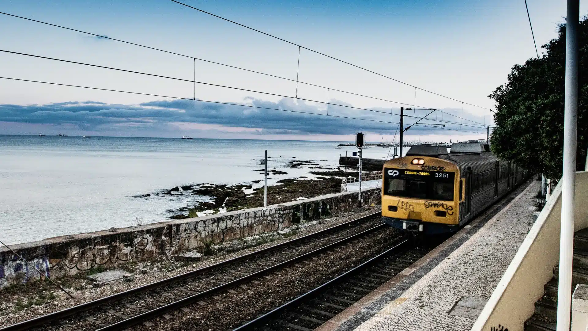Modernisation de la ligne de Cascais entraîne des contraintes. Où ? Quand ?