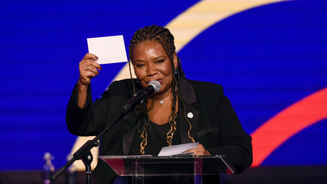 Governo brasileiro expressa 