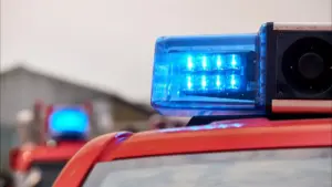 Pompier agressé par un civil lors du secours à un accident à Porto de Mós.