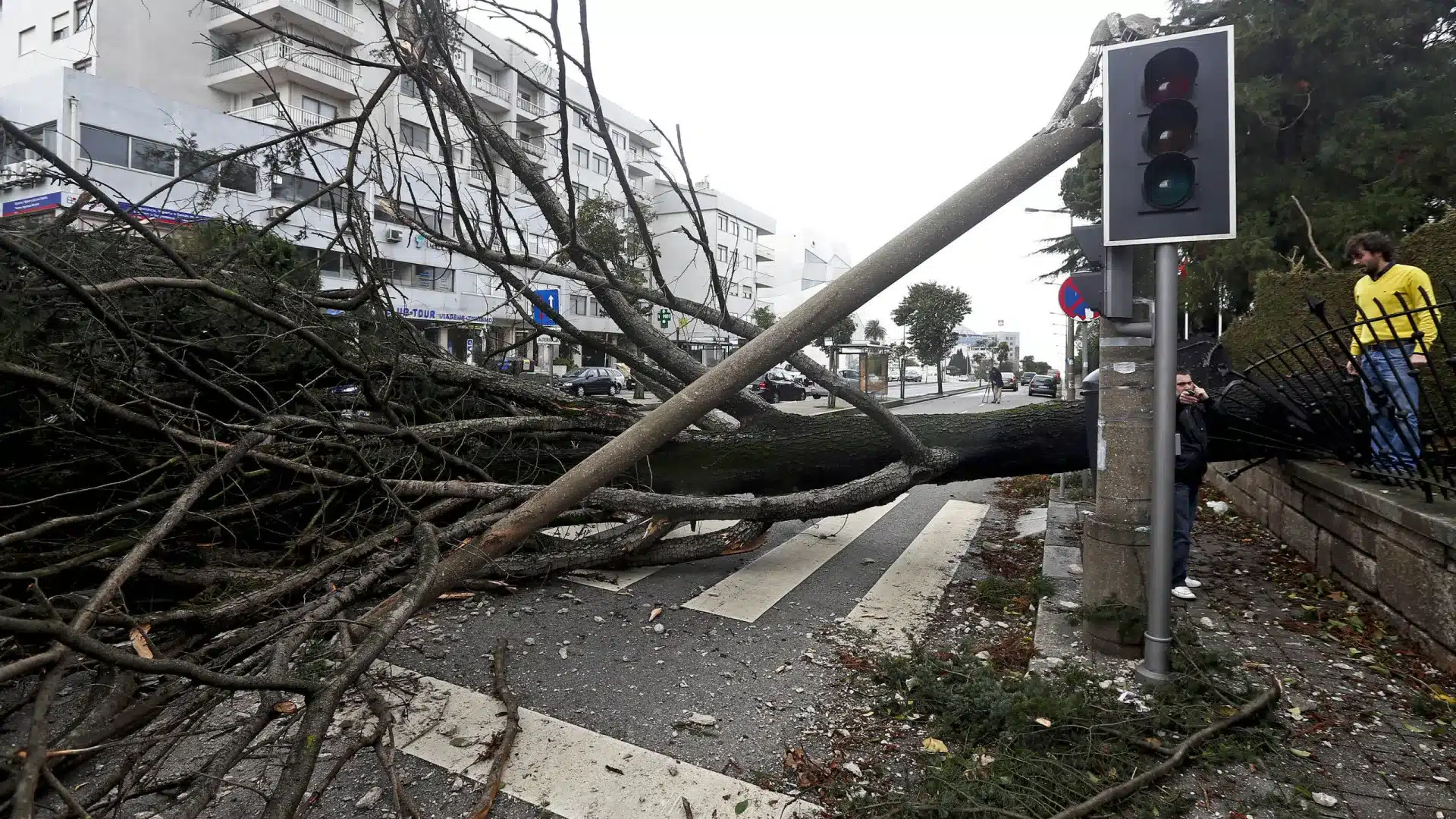 Protection civile avec plus de 200 occurrences jusqu'à 05h00.
