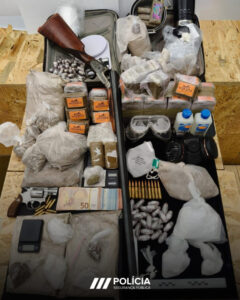 PSP arrête 4 personnes à Marvila (et saisit 12 kilos de drogue)