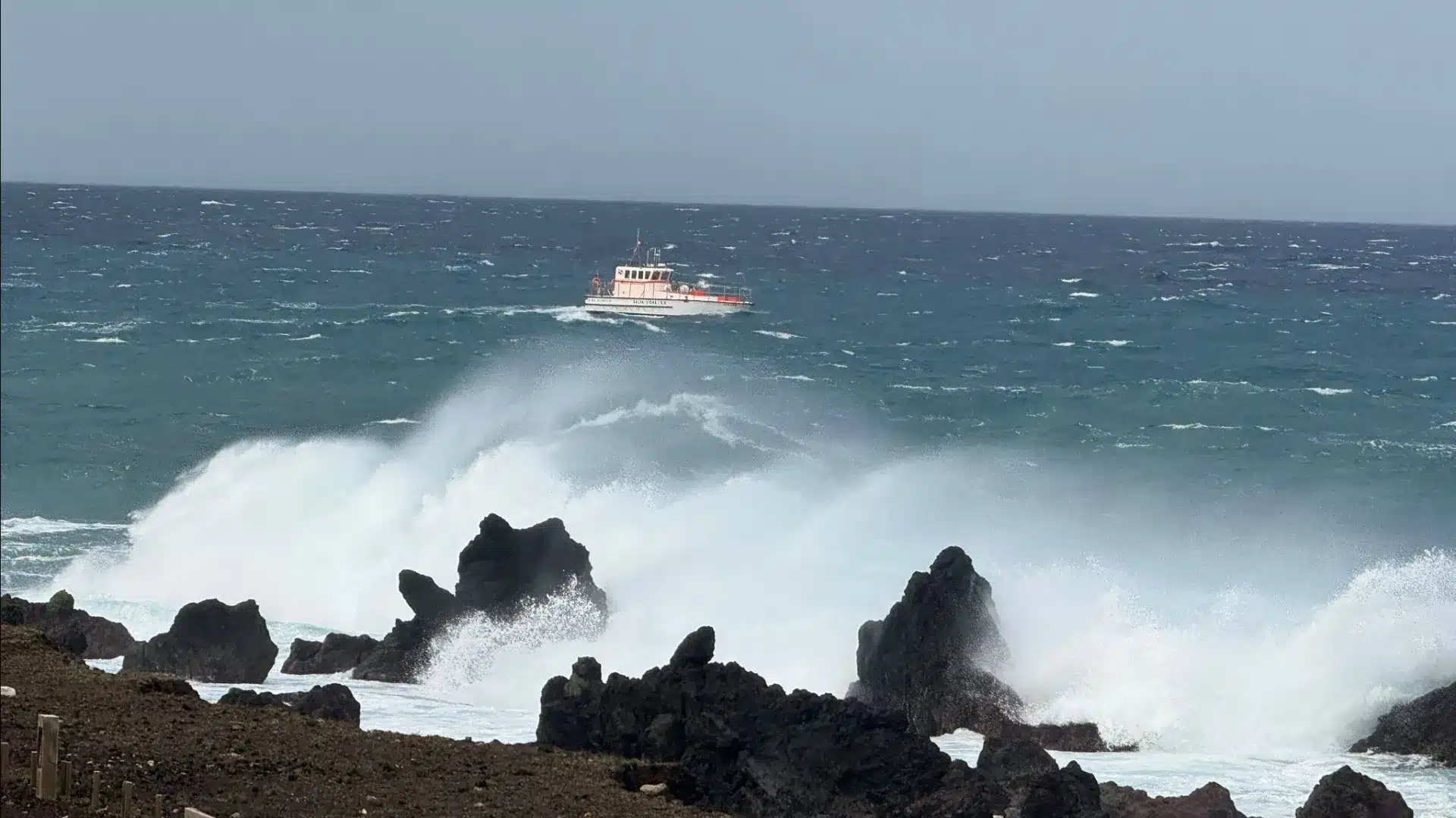Recherches reprises pour homme disparu sur l'île de Pico.