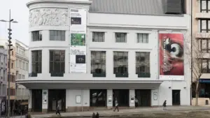 Rivoli célèbre ses 94 ans avec de la danse, du théâtre communautaire et de la poésie gratuite.