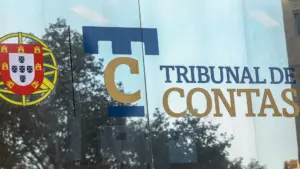 TdC conclut que le régulateur des assurances a perçu des recettes supérieures au nécessaire.