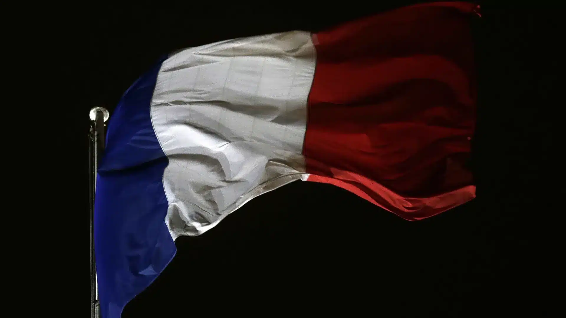 Un camion dérape et détruit une maison en France. Le conducteur est portugais.