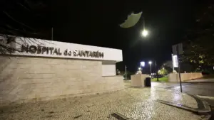 Un homme de 82 ans meurt après sept heures d'attente à l'hôpital de Santarém.