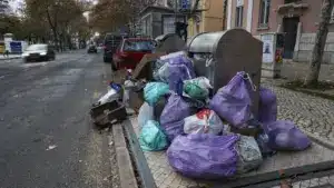 ZERO demande plus d'unités de traitement des déchets et salue l'inversion de l'incinération.