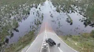 À LA MINUTE : Avertissement jaune pour 11 districts ; « Nous vivons une guerre »