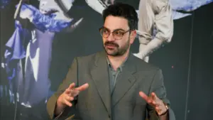 Bruno Pernadas sort cette semaine un album "de transition" "unlike, maybe".