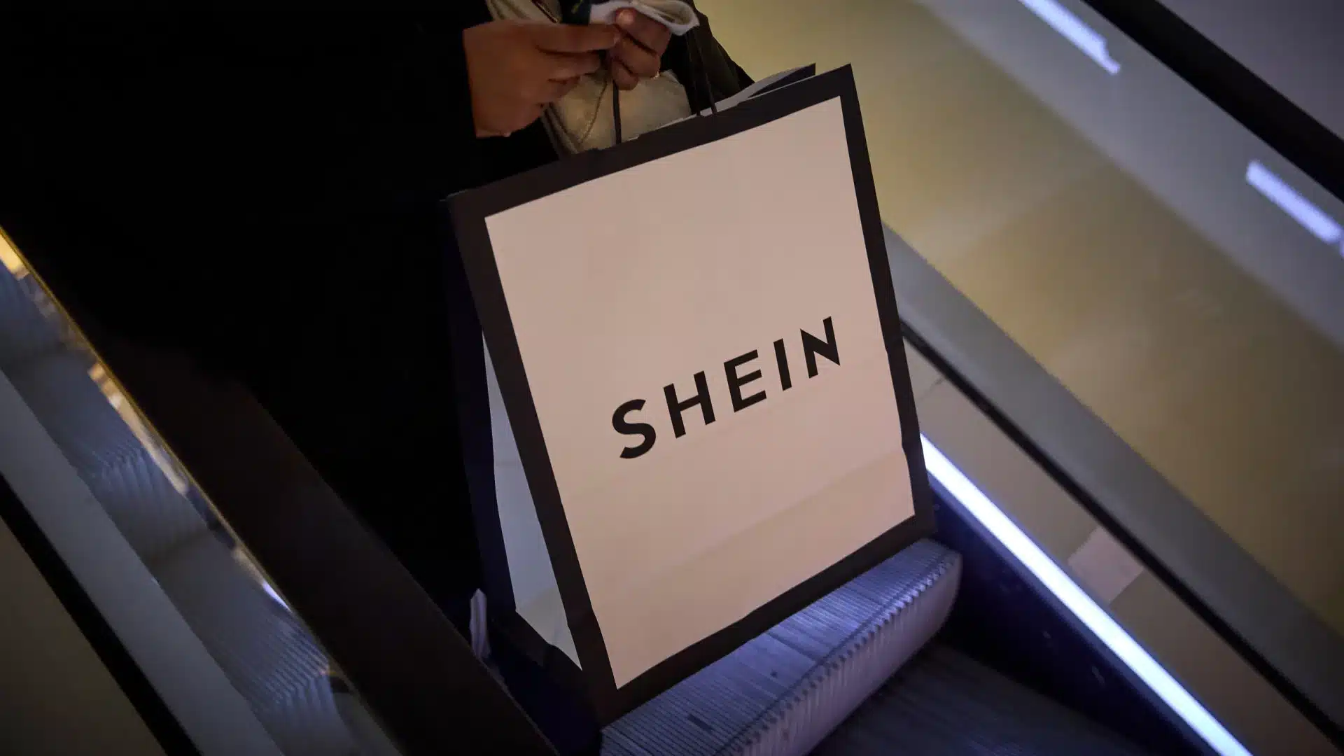 Bruxelles enquête sur Shein : Design additif et produits illégaux dans le viseur