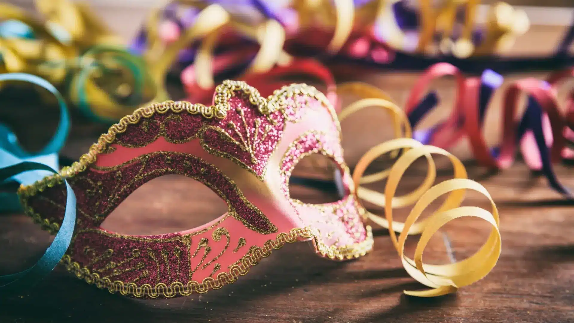 Carnaval de Nazaré avec festivités conditionnées en raison du mauvais temps