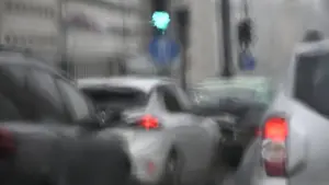 Chute d'un portique sur l'A8 à Loures fait un blessé (et perturbe la circulation)