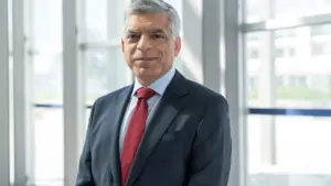 CIP présente une nouvelle proposition avec des modifications à la loi du travail