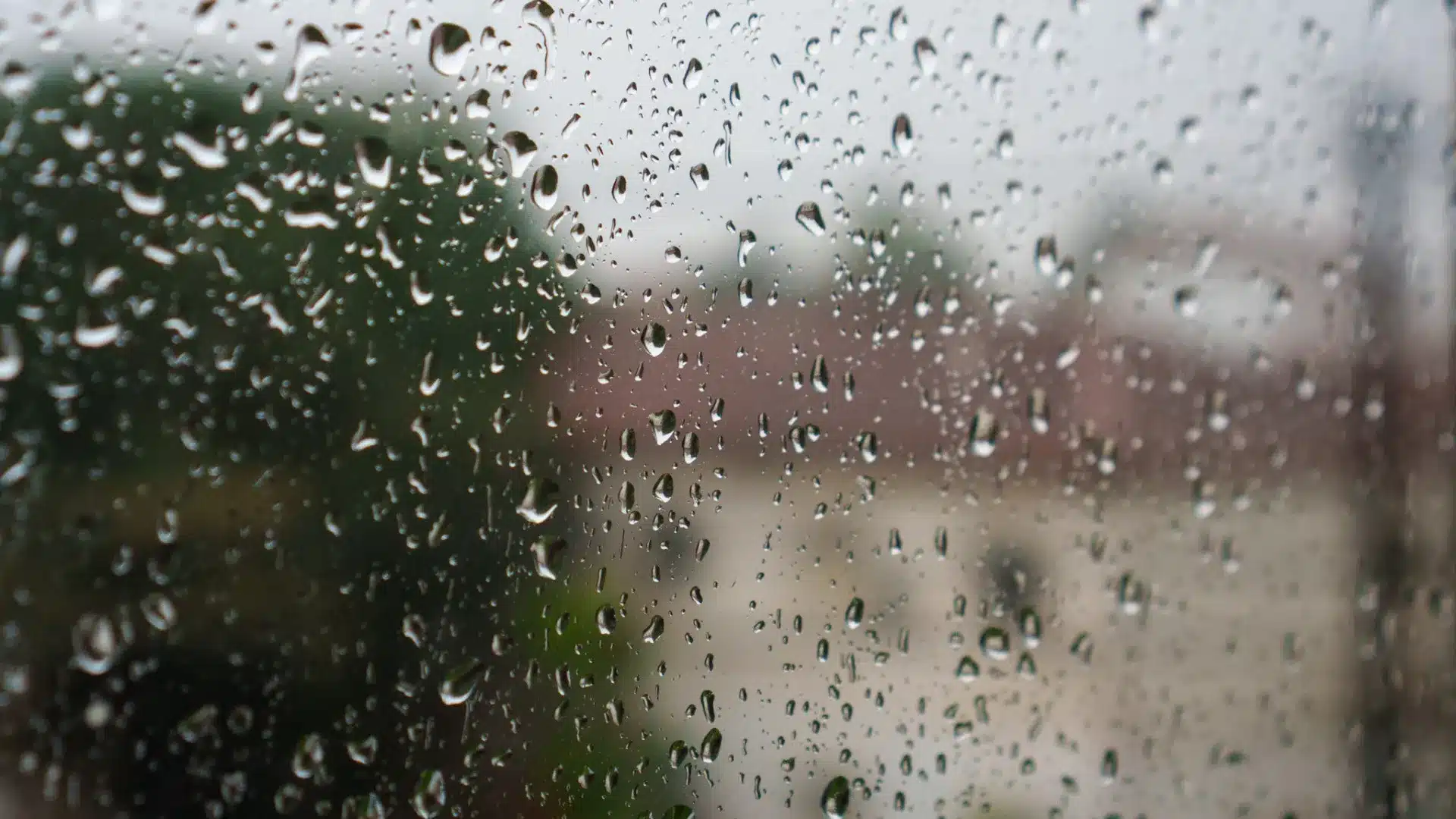 Circulation coupée sur l'A1 à Vila Franca de Xira en raison du risque de chute d'un panneau.