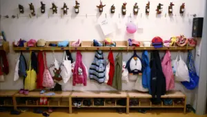 Des milliers demandent la vidéosurveillance dans les crèches (après des mauvais traitements à Lisbonne)