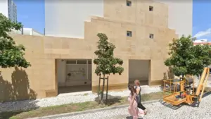 Des parents accusent des employées d'une crèche de Lisbonne de mauvais traitements. PSP sur place.