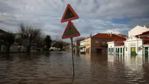 Des villages à Alcácer do Sal sans eau potable et le risque d'inondations persiste.