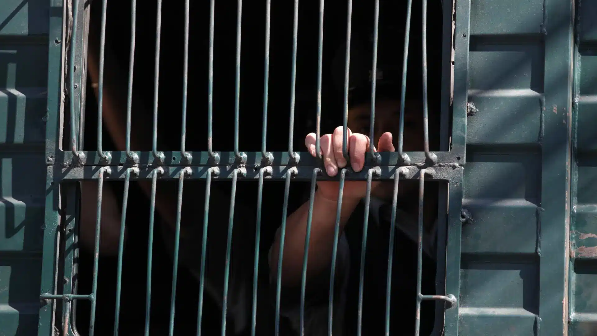 Détention provisoire pour un père soupçonné d'abus sexuels à São Pedro do Sul