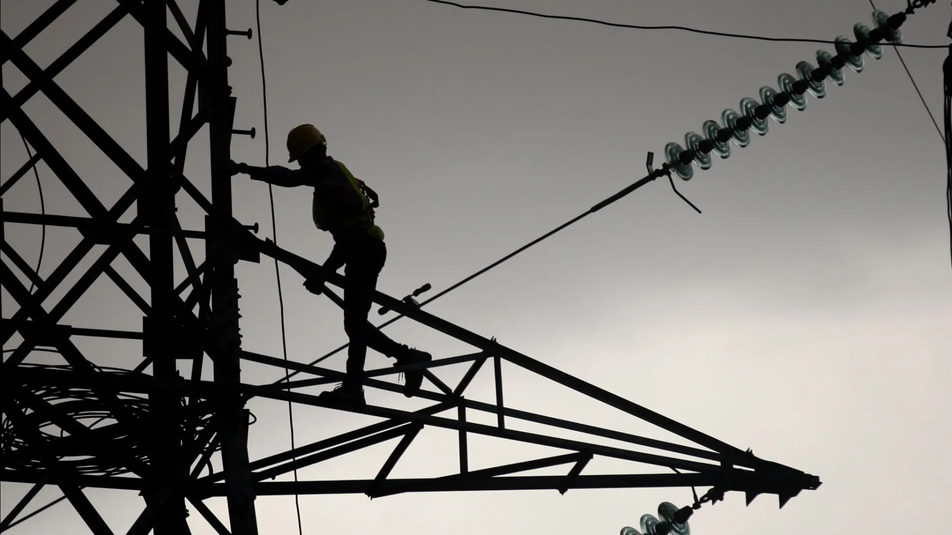 E-Redes comptabilise 70 000 clients sans électricité à 12h00.