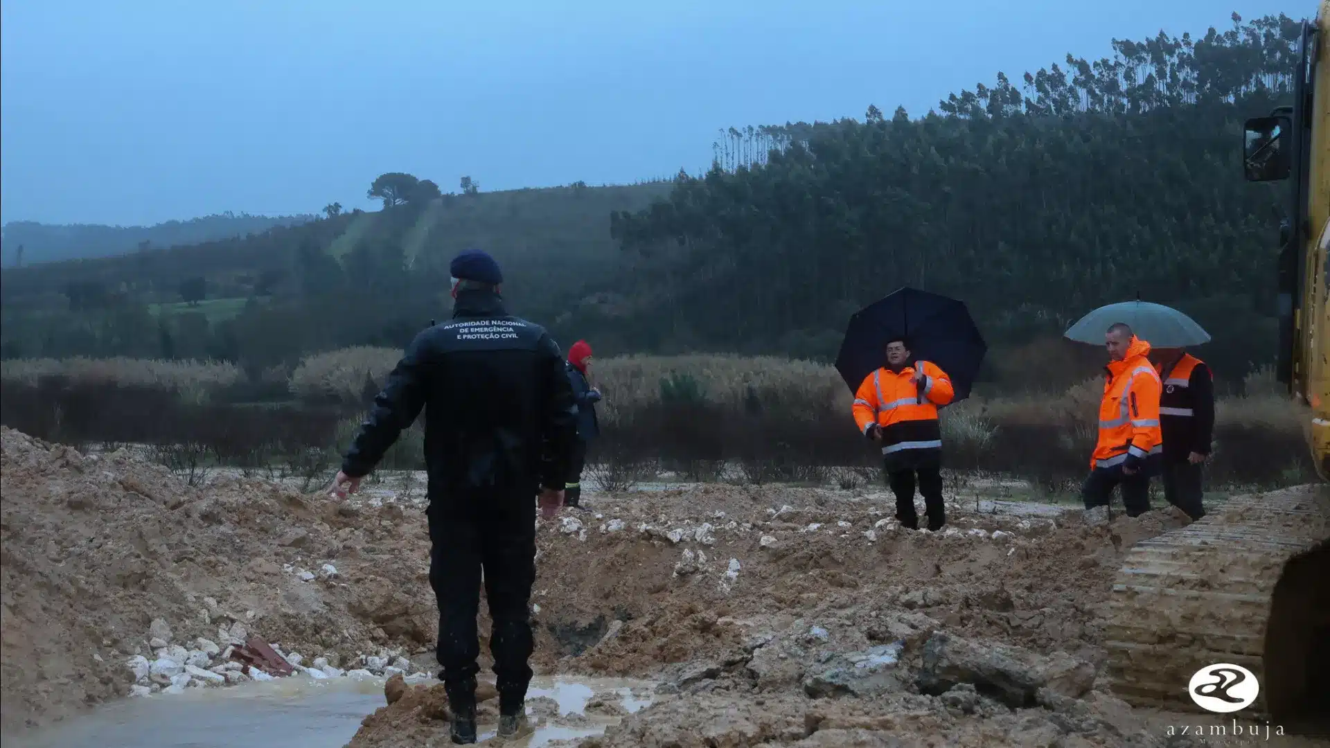 Habitants de la localité à Azambuja autorisés à rentrer chez eux