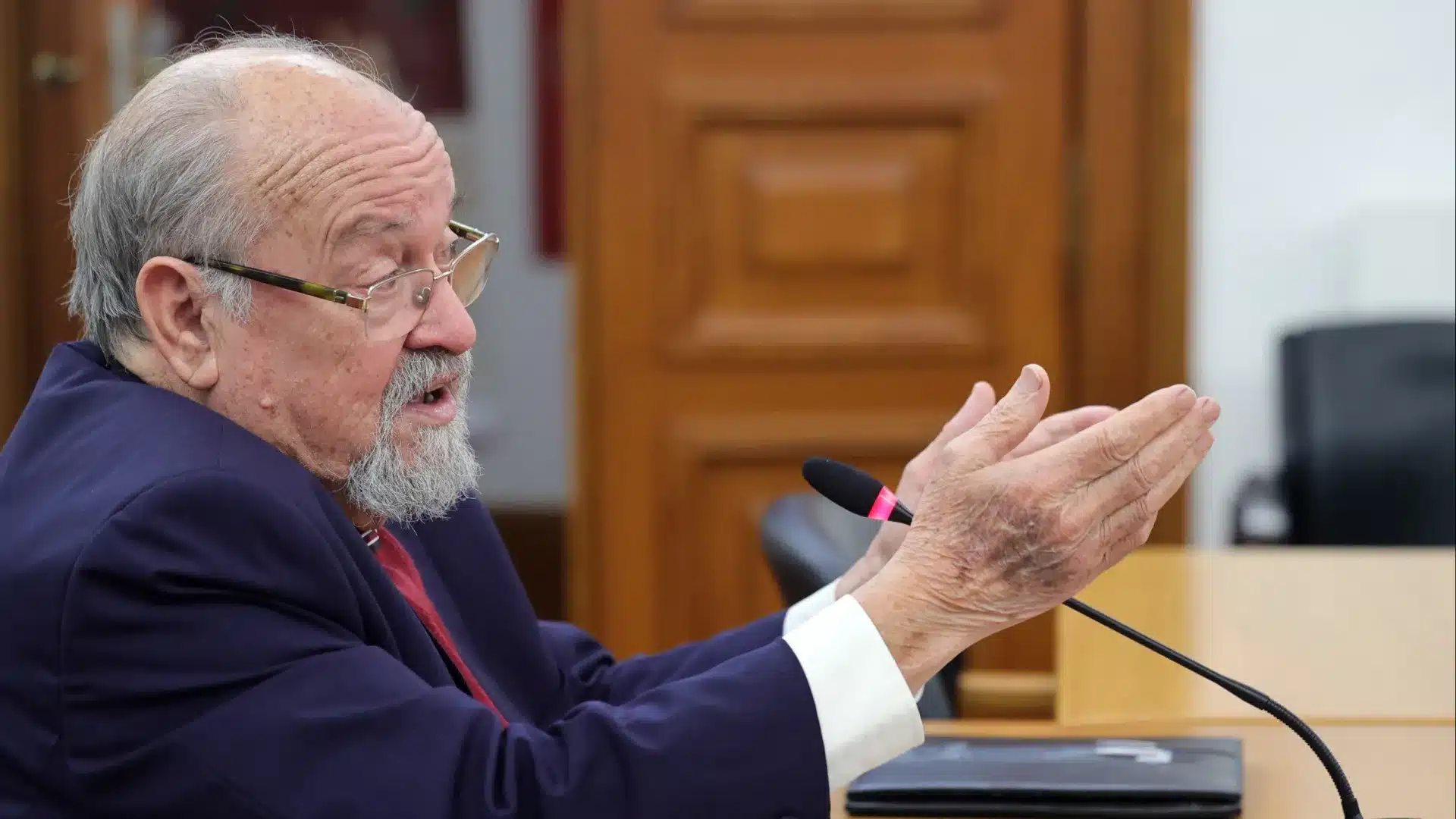 "Il y a eu de très grandes défaillances de l'État en ce qui concerne l'INEM"